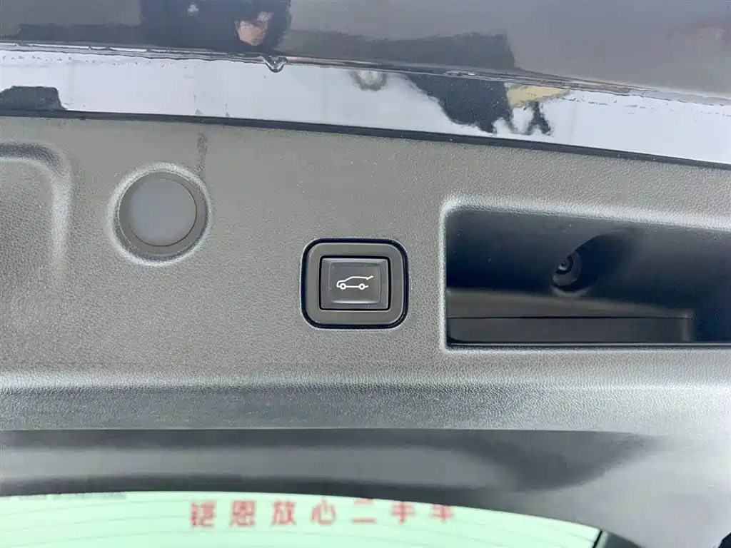 CHEVROLET EXPLORER 2023