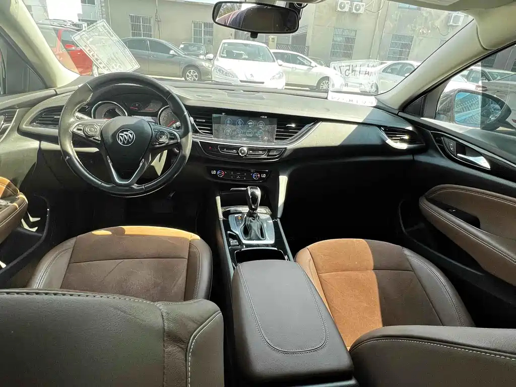 BUICK REGAL 2019