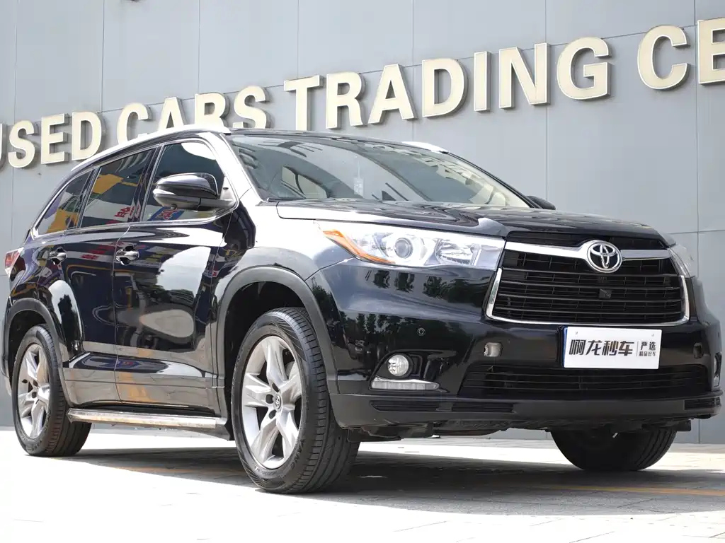 TOYOTA HIGHLANDER 2017