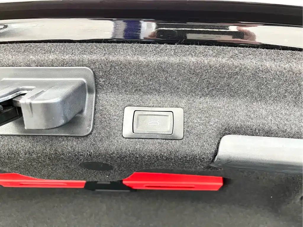 AUDI A6L 2020