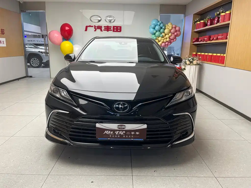 TOYOTA CAMRY 2021
