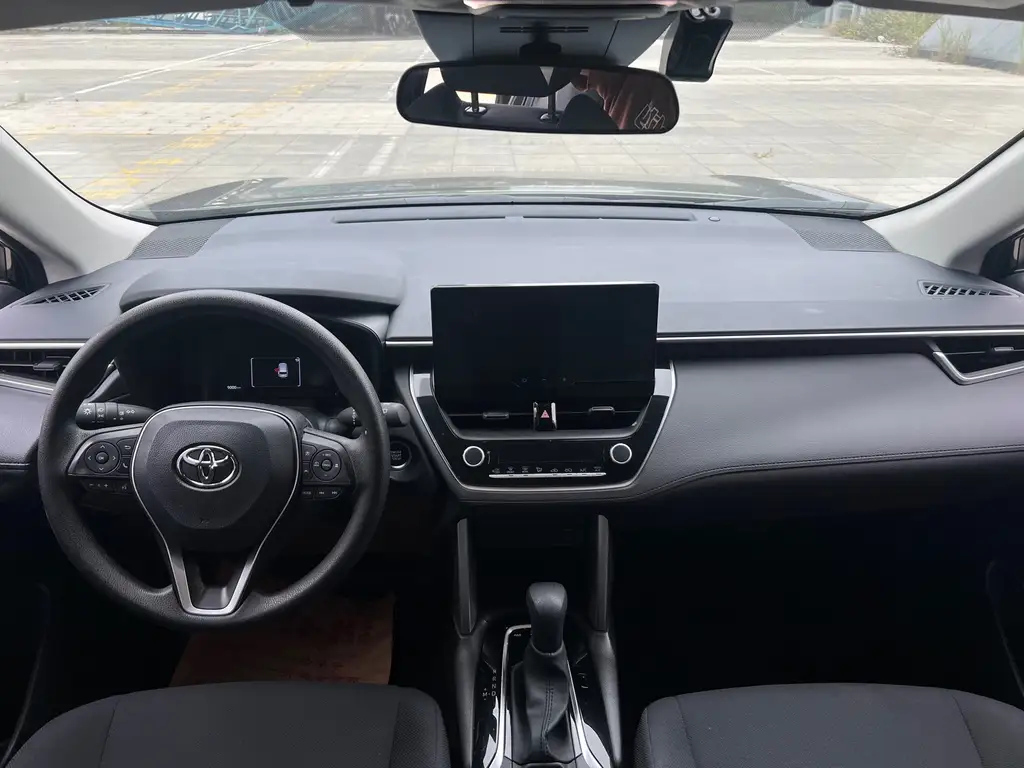 TOYOTA FRONTLANDER 2024