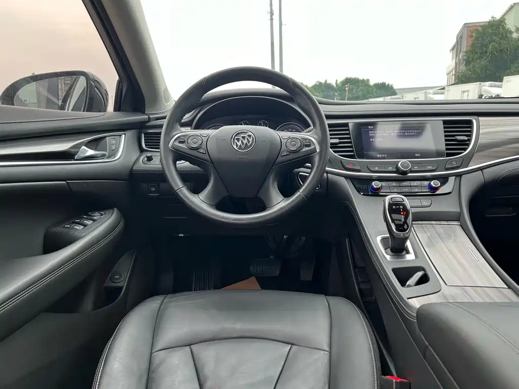 BUICK LACROSSE 2020