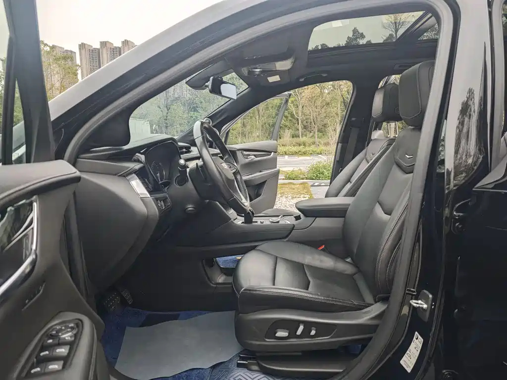 CADILLAC XT6 2020