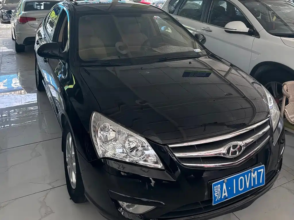 HYUNDAI CELESTA 2009