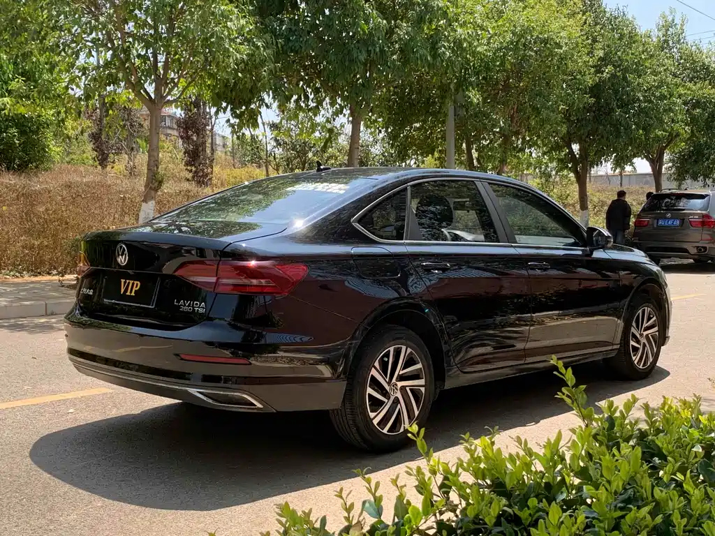VOLKSWAGEN LAVIDA 2022