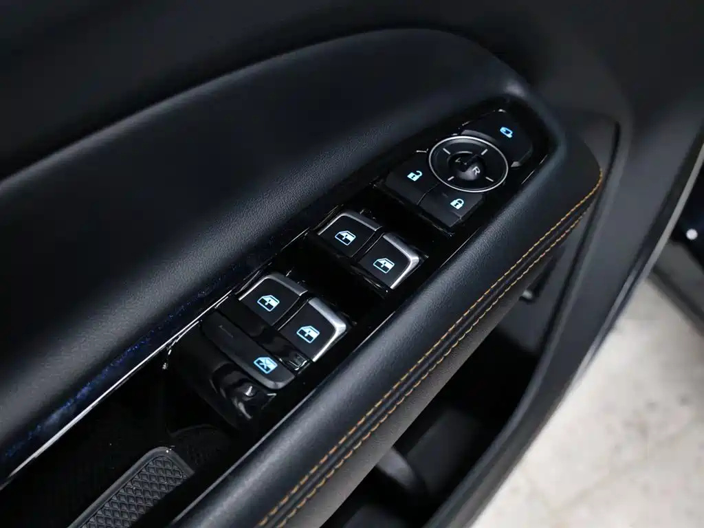 FORD EQUATOR 2021