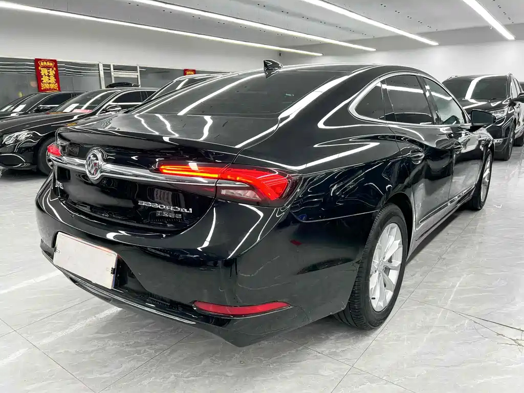 BUICK LACROSSE 2021