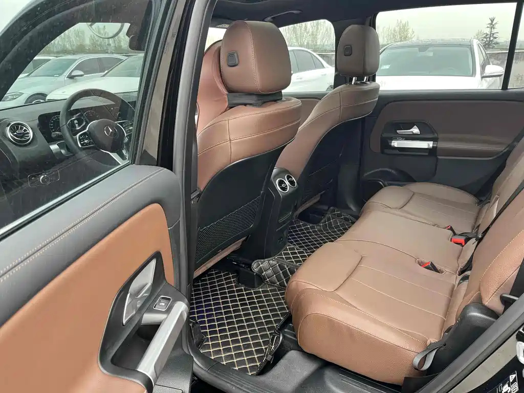 MERCEDES BENZ GLB 2022