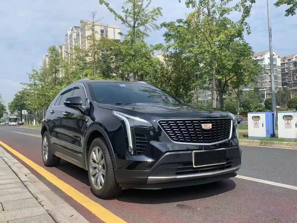 CADILLAC XT4 2021