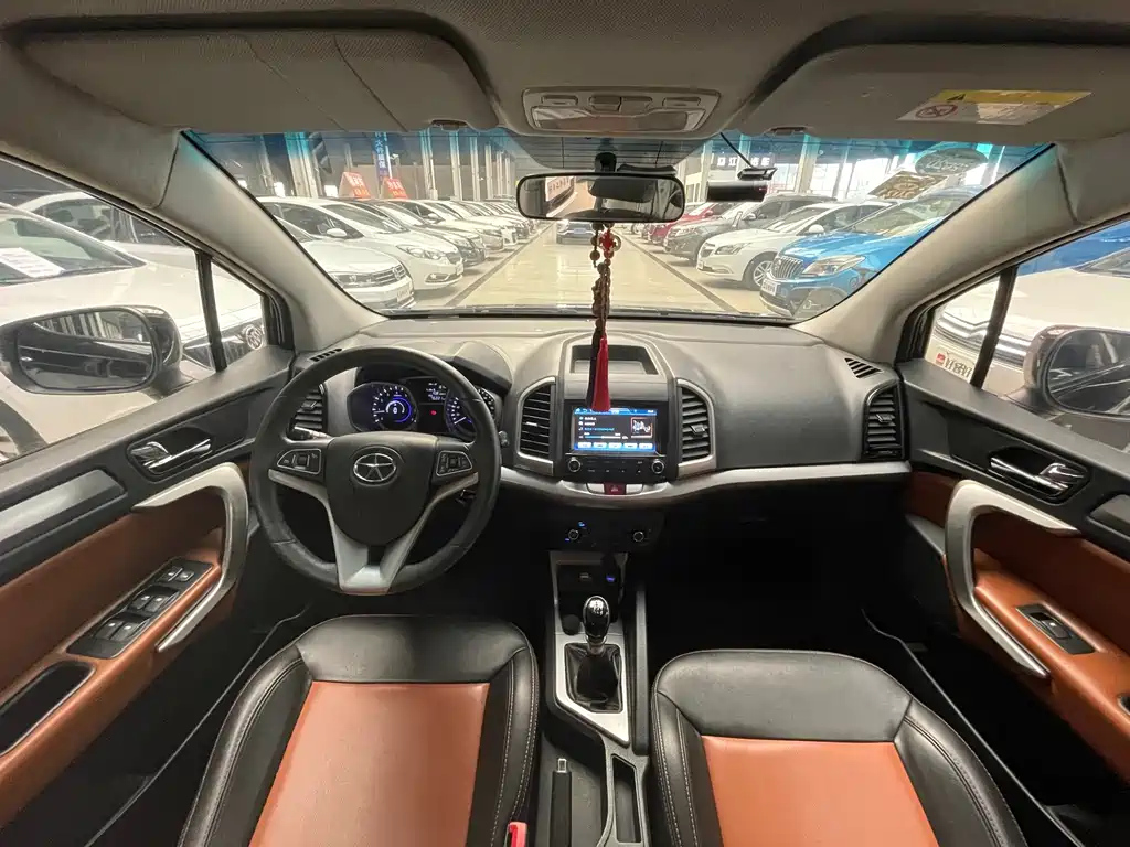 JAC REFINE S3 2015