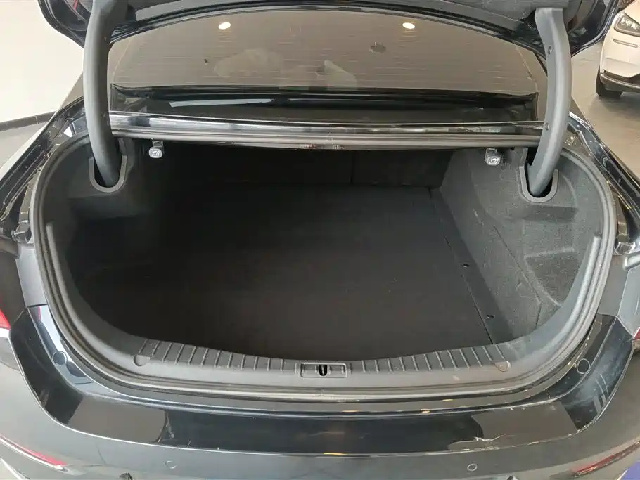 HONGQI H5 2020