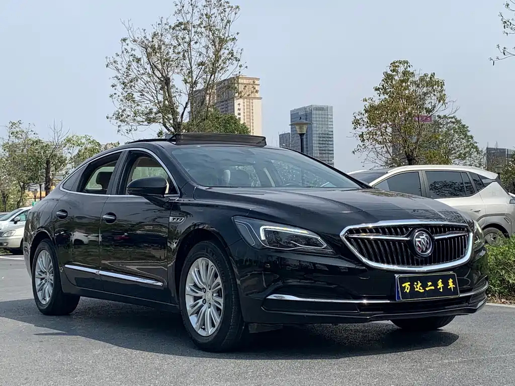 BUICK LACROSSE 2018