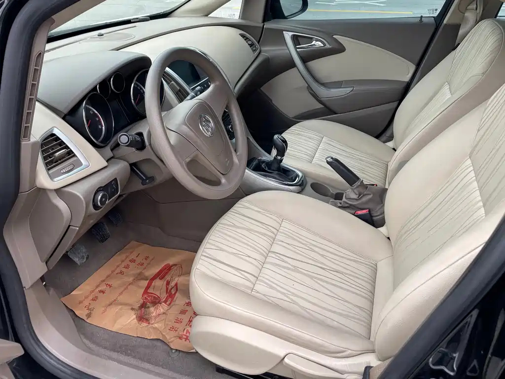 BUICK EXCELLE 2013