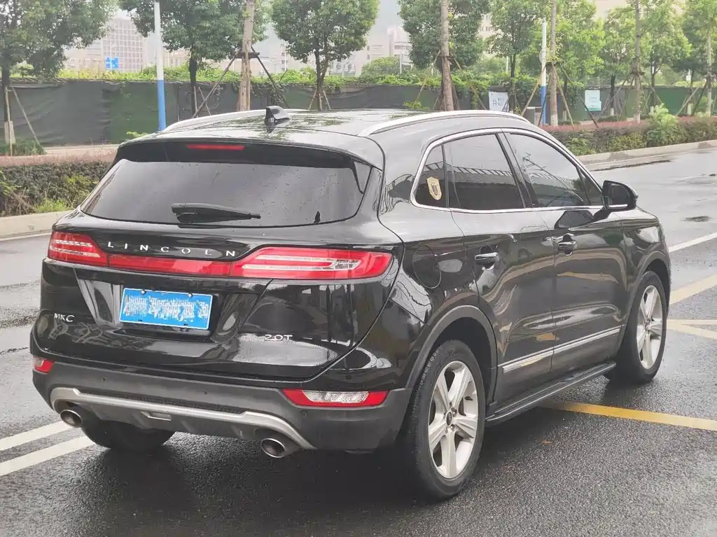 LINCOLN MKC 2018