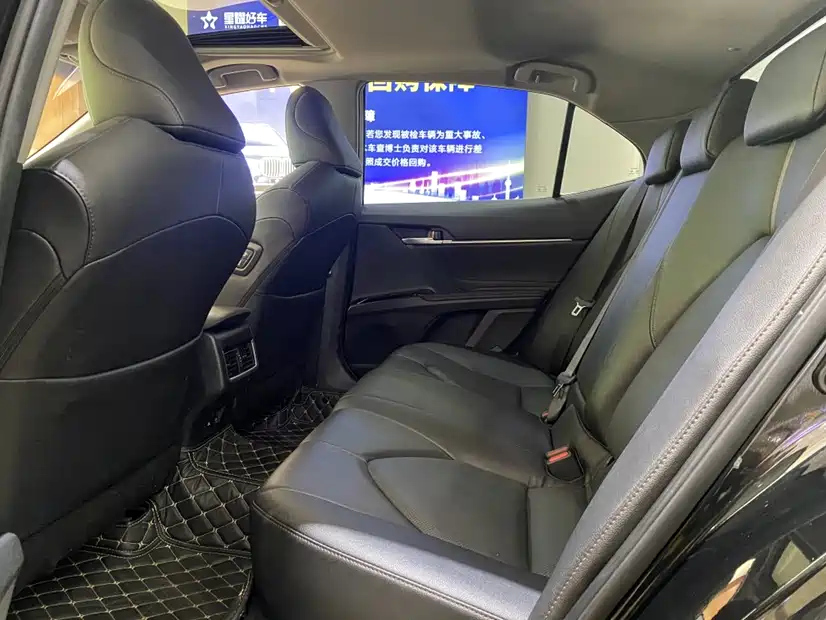 TOYOTA CAMRY 2022