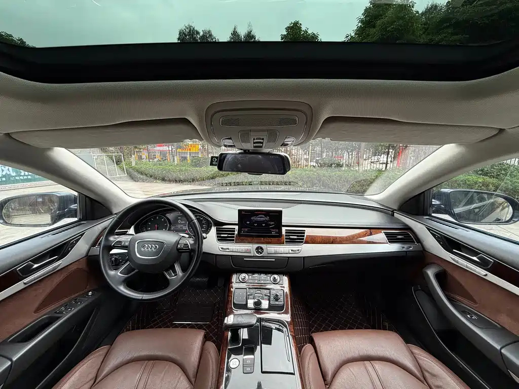 AUDI A8 2013