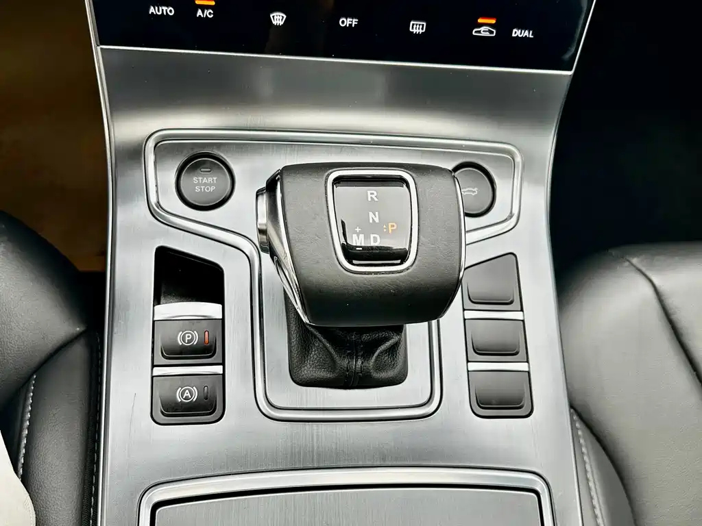 HONGQI H5 2022