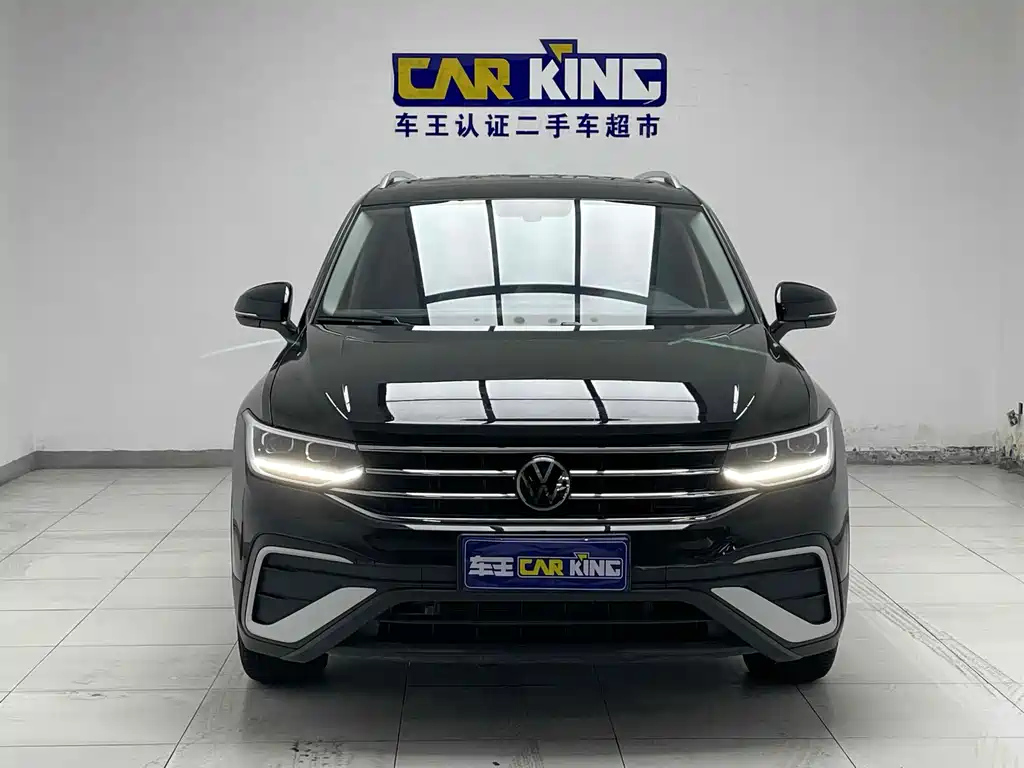 VOLKSWAGEN TIGUAN L 2022