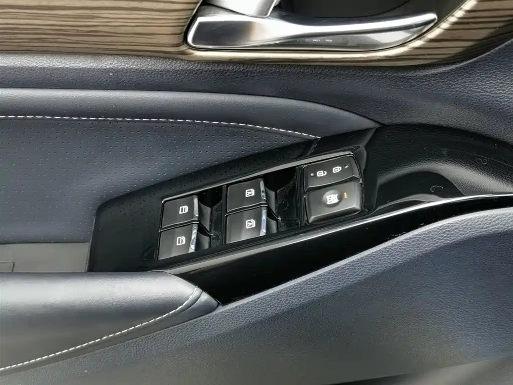 TRUMPCHI M8 2021