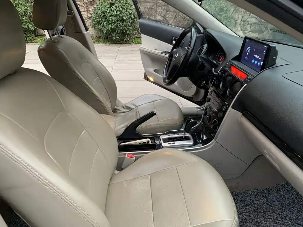 MAZDA 6 2011