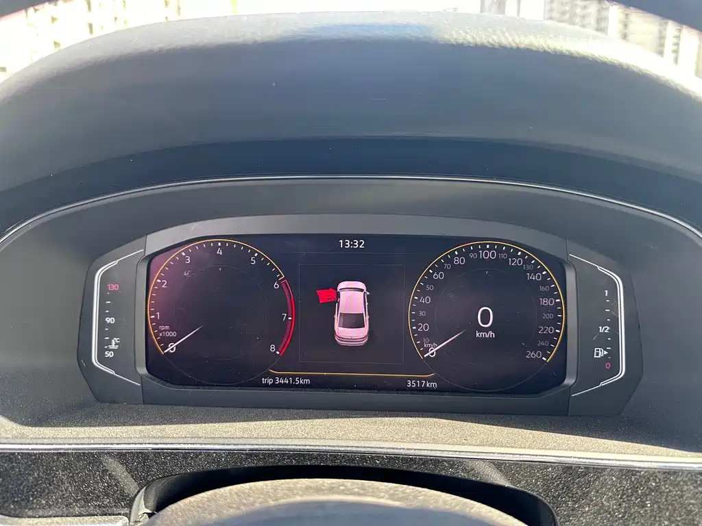 VOLKSWAGEN PASSAT 2024