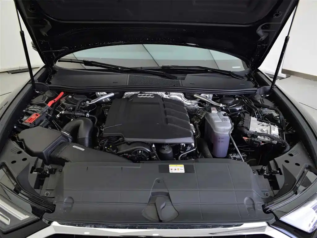 AUDI A6L 2020