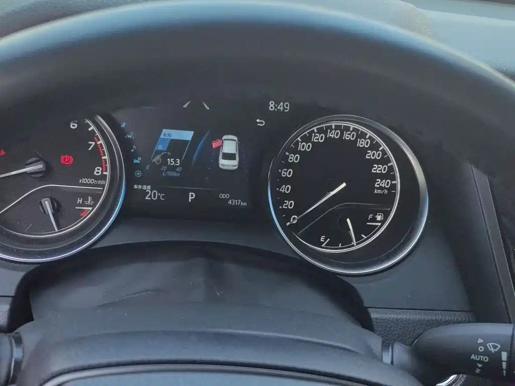 TOYOTA CAMRY 2021