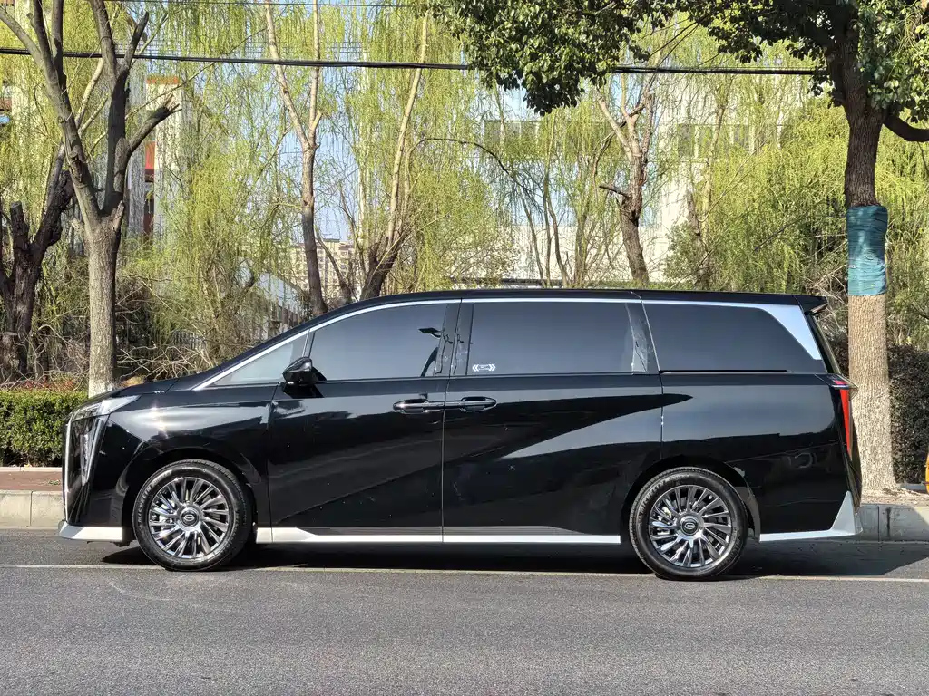 TRUMPCHI M8 2023