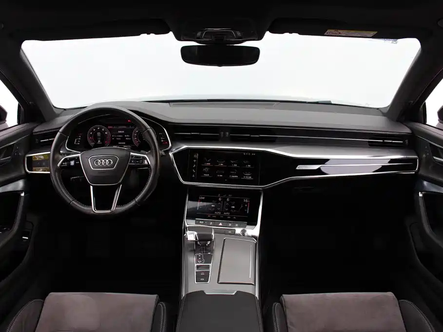 AUDI A6L 2021