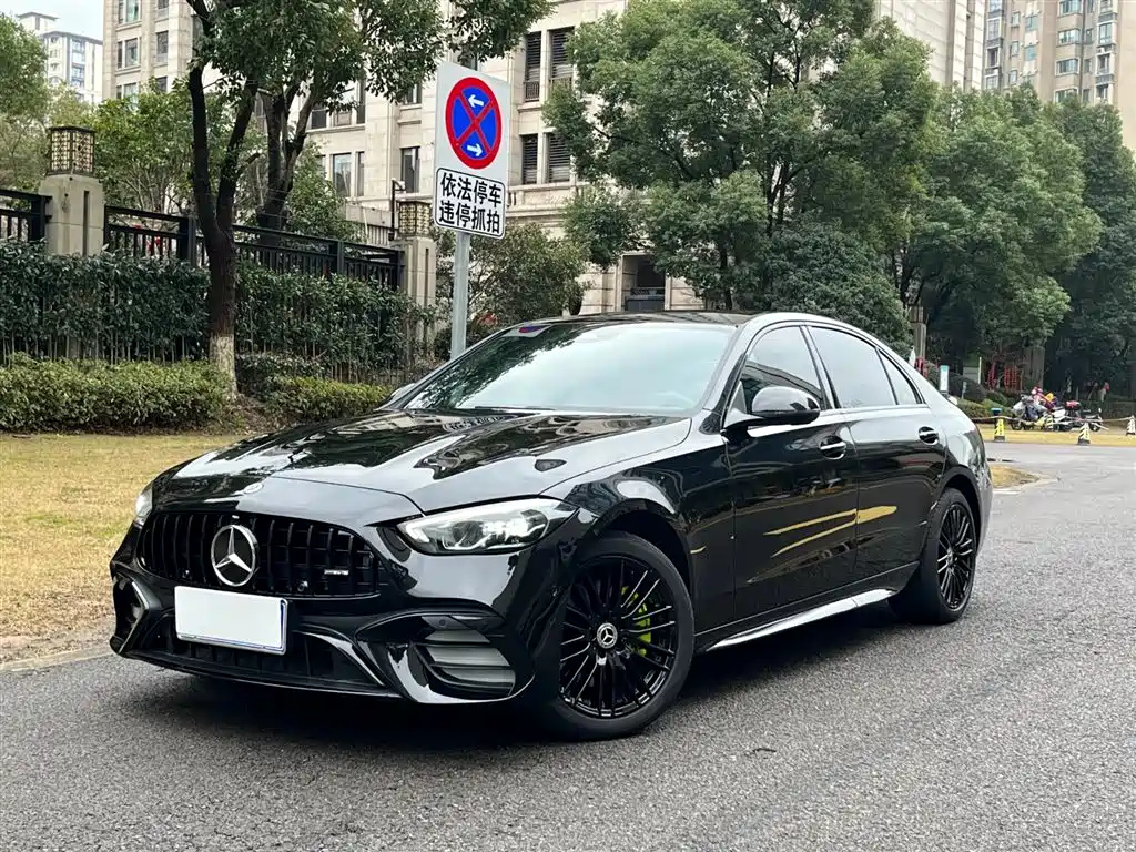 MERCEDES BENZ C-CLASS 2023