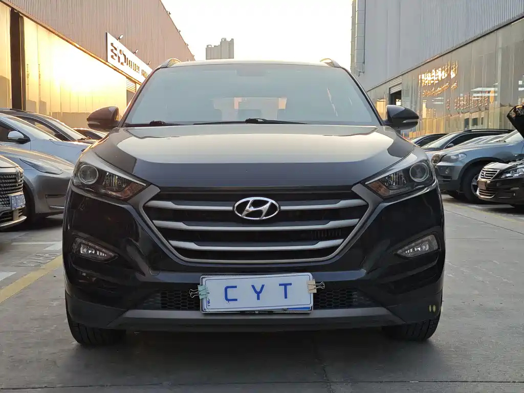 HYUNDAI TUCSON 2017