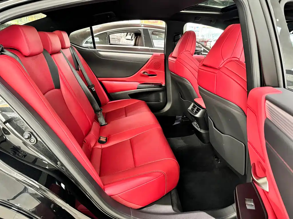 LEXUS ES 2021