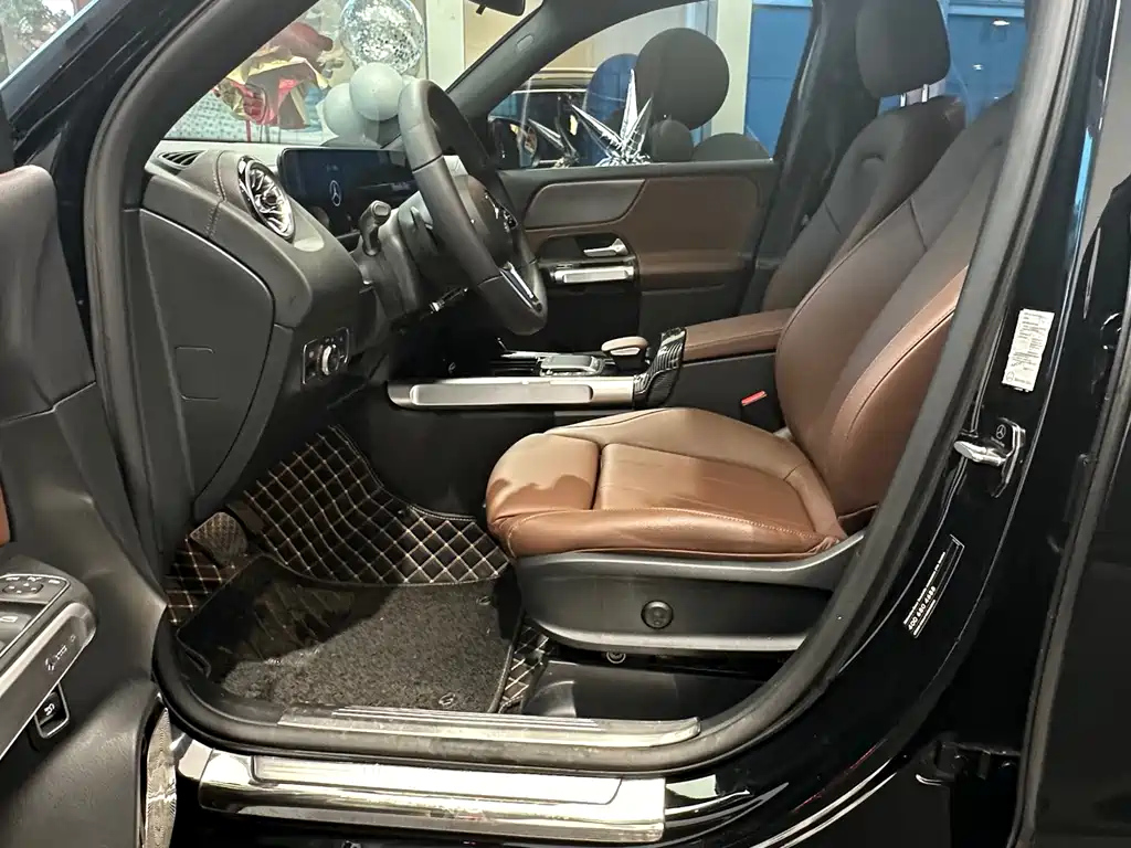MERCEDES BENZ GLB 2022
