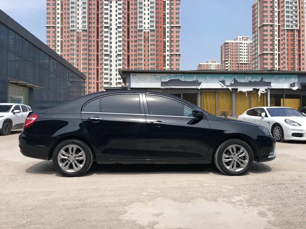 GEELY AUTO EMGRAND 2016