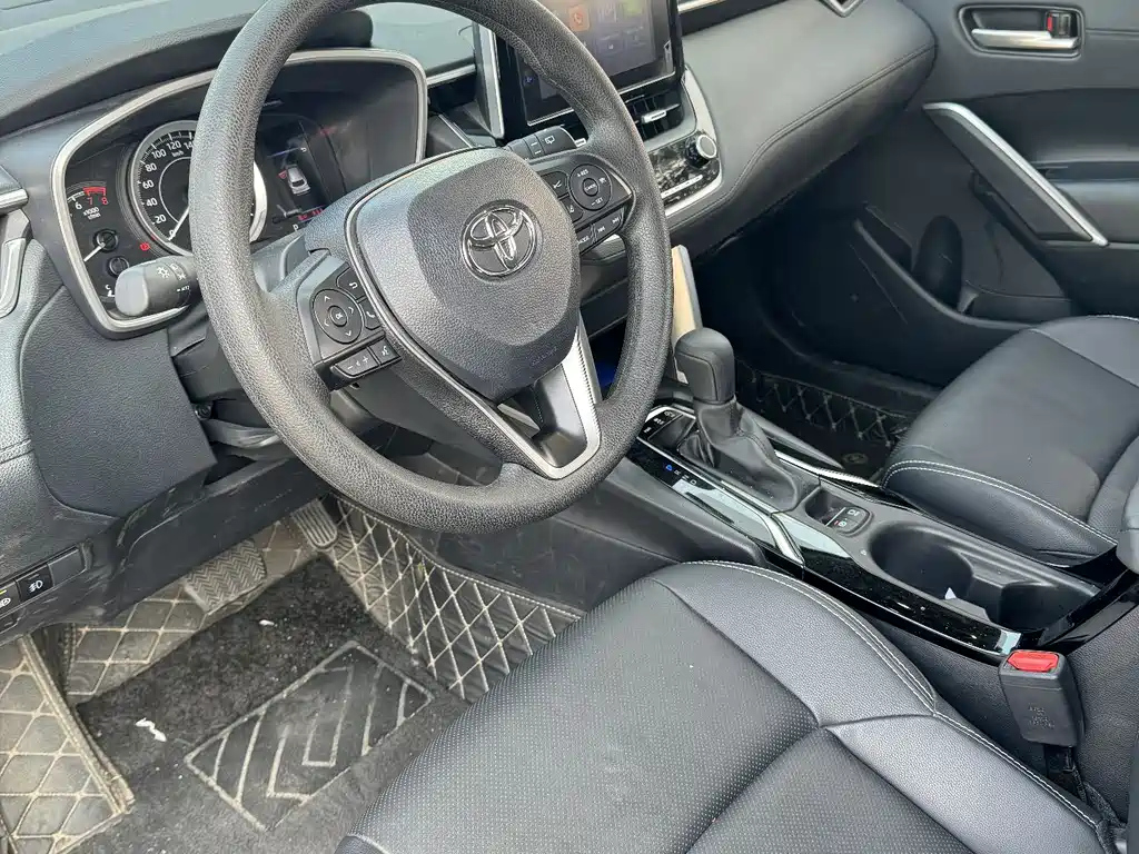 TOYOTA FRONTLANDER 2023