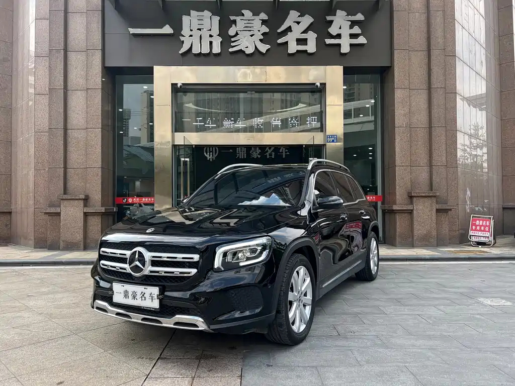MERCEDES BENZ GLB 2020