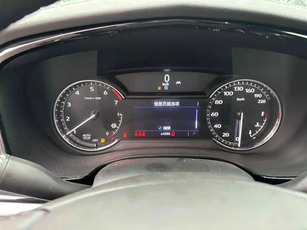 CADILLAC XT6 2022