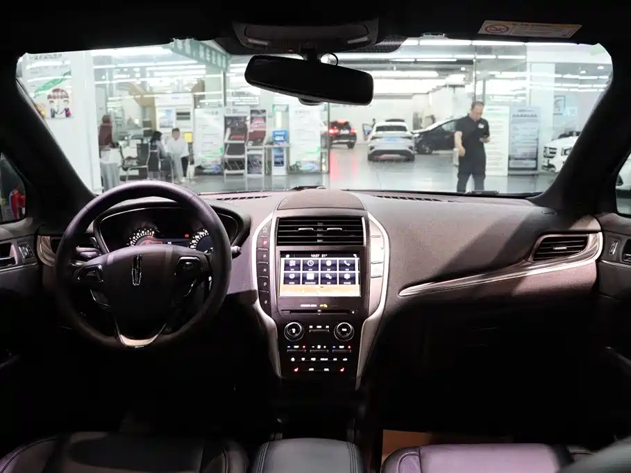 LINCOLN MKC 2020