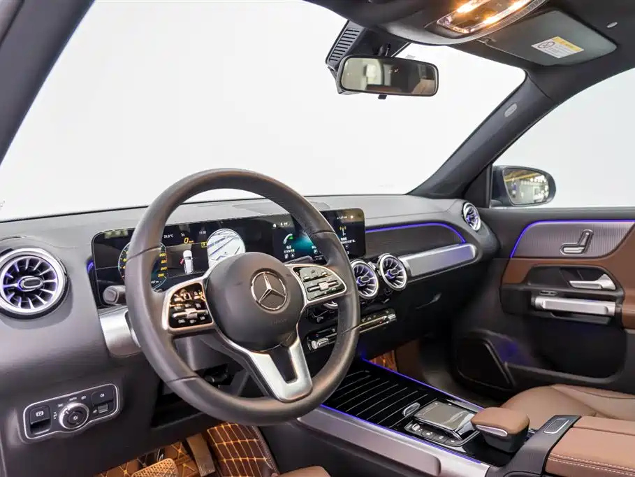 MERCEDES BENZ GLB 2022