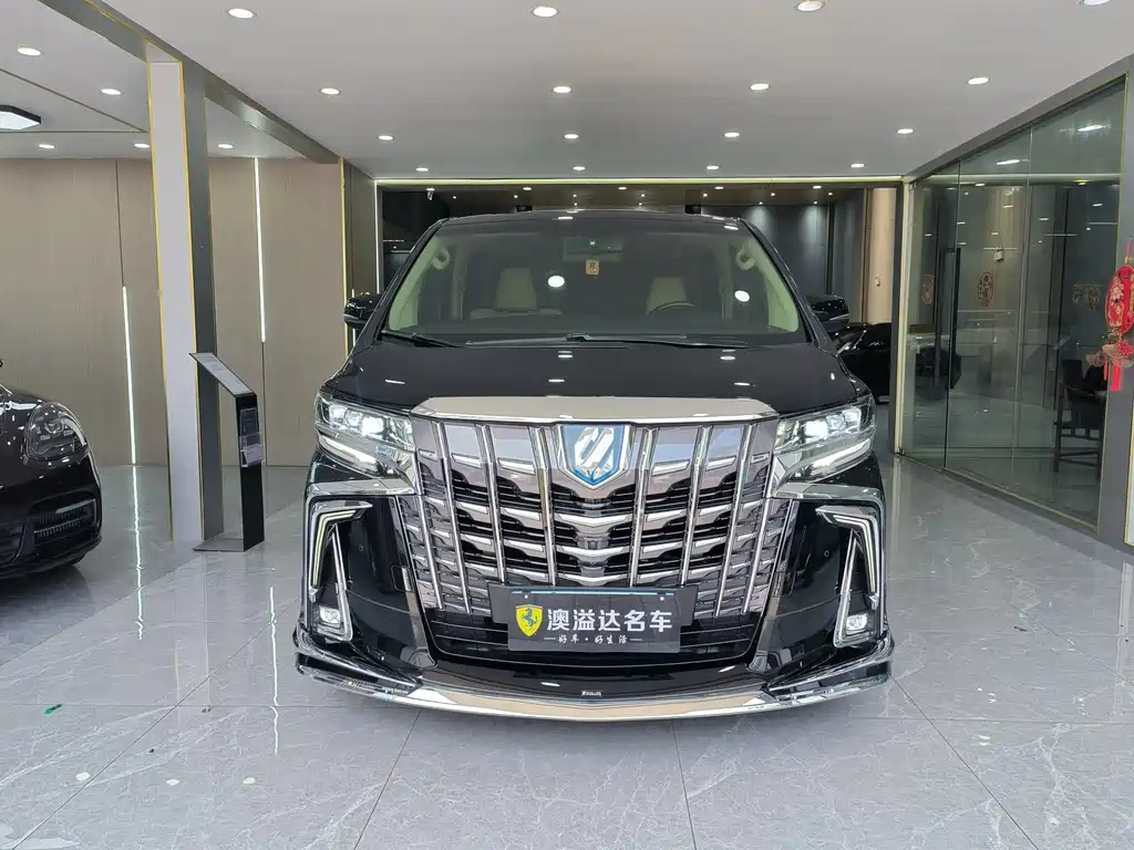 TOYOTA ALPHARD 2016