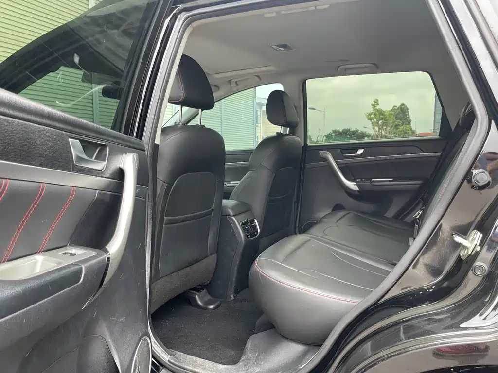 HAVAL M6 2018