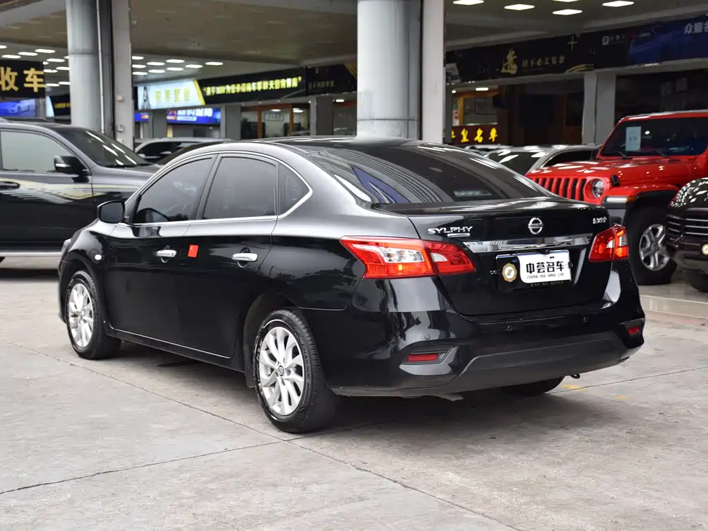 NISSAN SYLPHY 2022