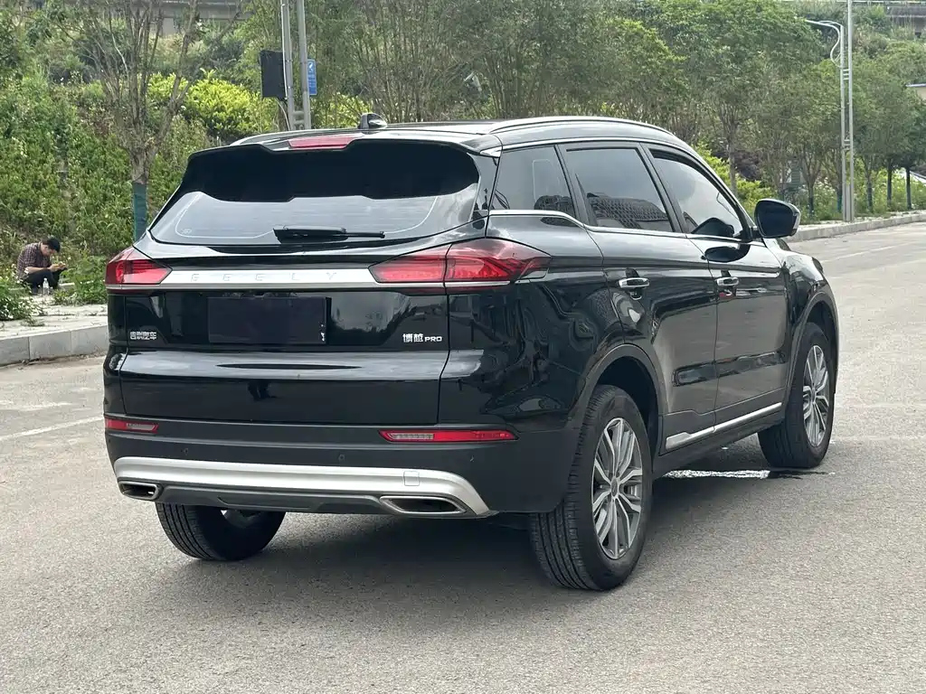 GEELY AUTO BOYUE 2021