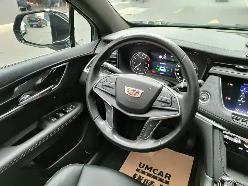 CADILLAC XT5 2020