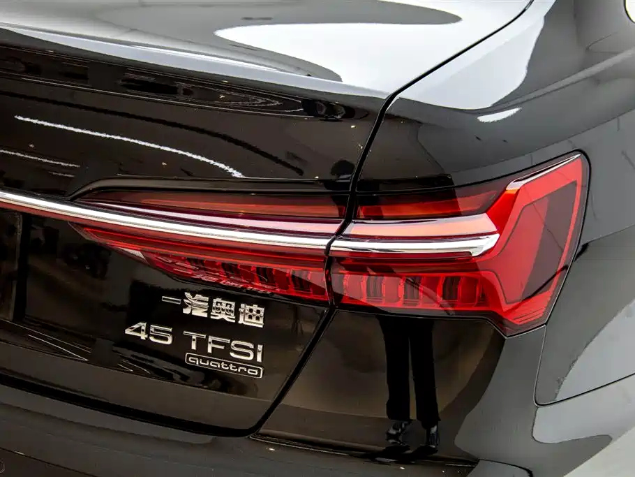 AUDI A6L 2023