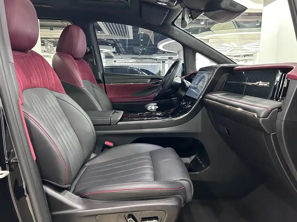 TRUMPCHI M8 2023
