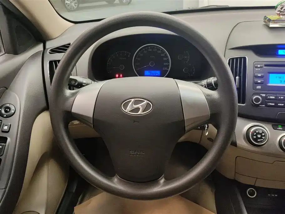 HYUNDAI CELESTA 2018