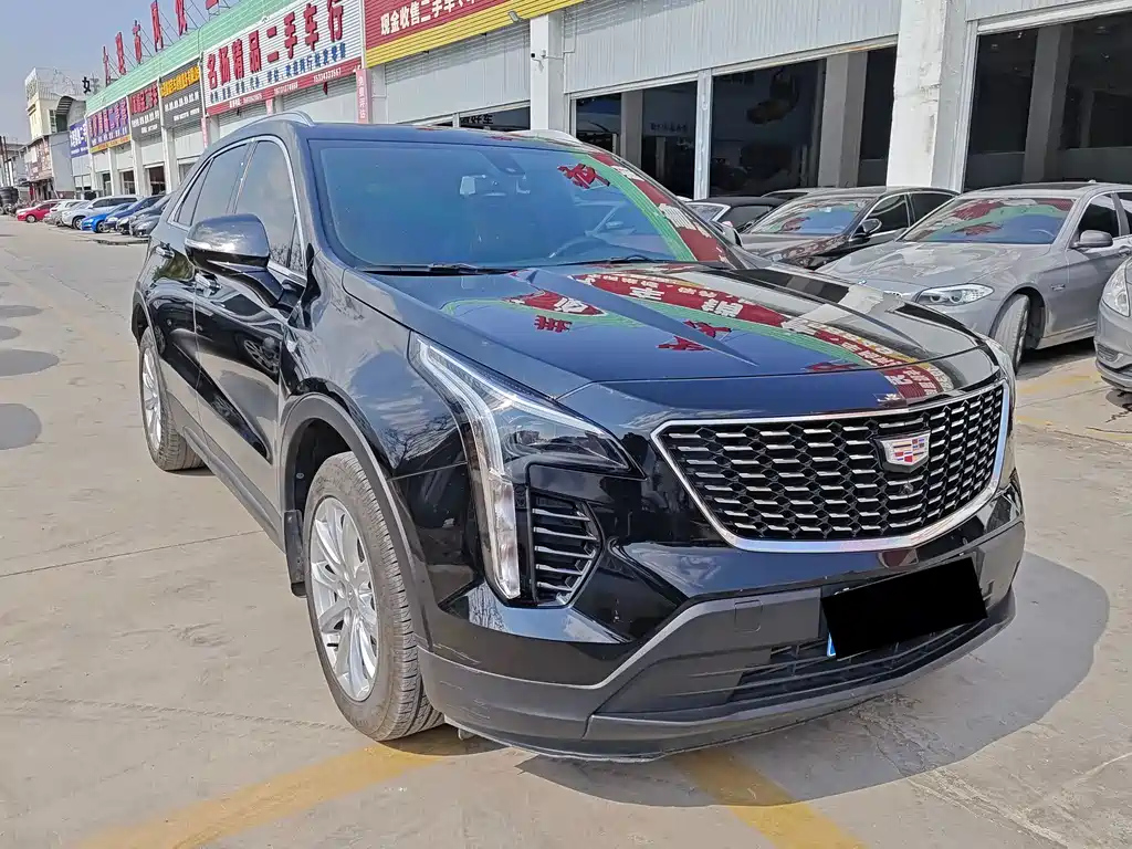 CADILLAC XT4 2021