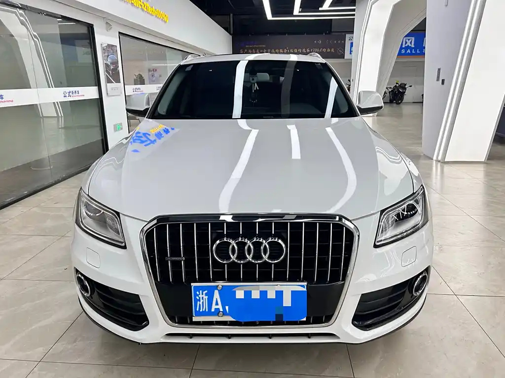 AUDI Q5 2013